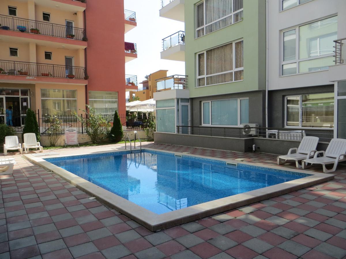 Apartments In Azalia 2 Complex Nesebar Eksteriør bilde